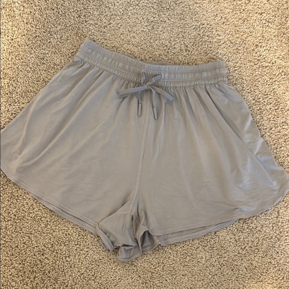 Lululemon Modal HR Relaxed-Fit Lounge Short 3.5” Size 4